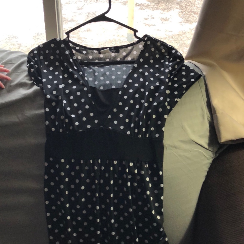 Flattering polka dot maternity dress